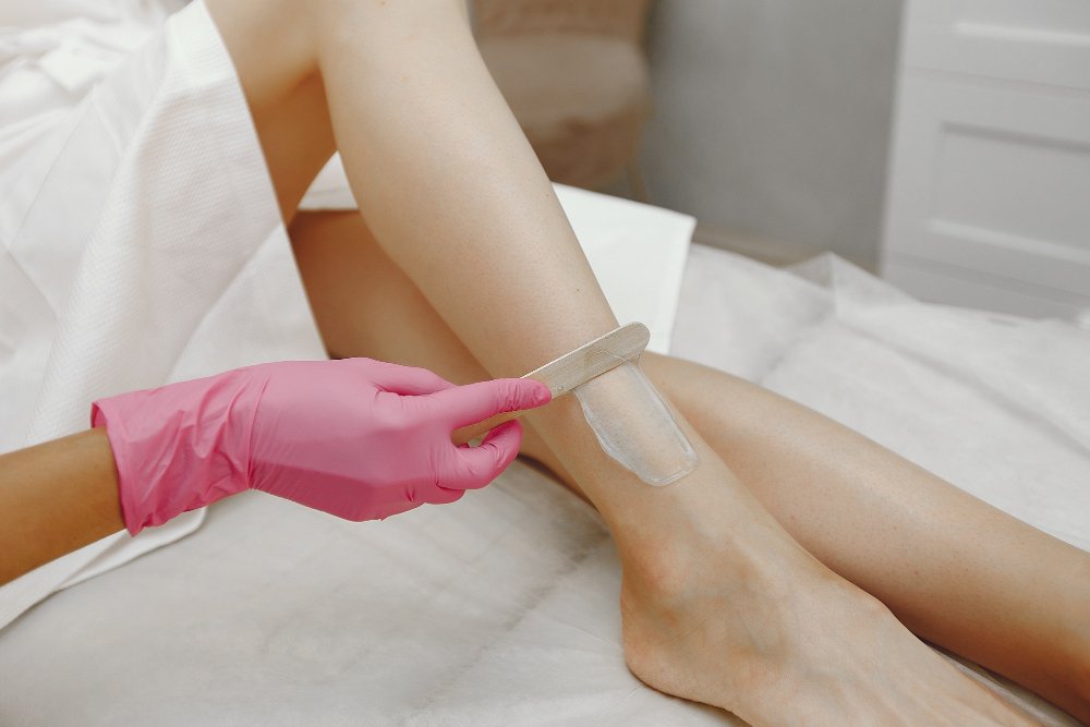 Leg & Foot Waxing