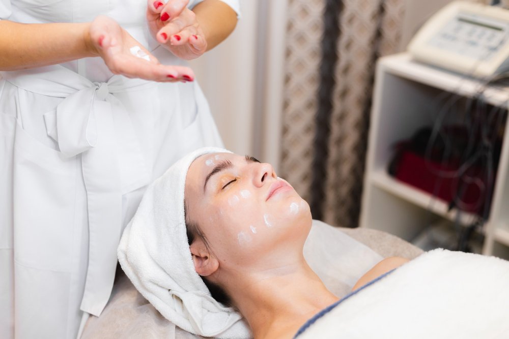 Aftersun Facial Refreshing Treatment