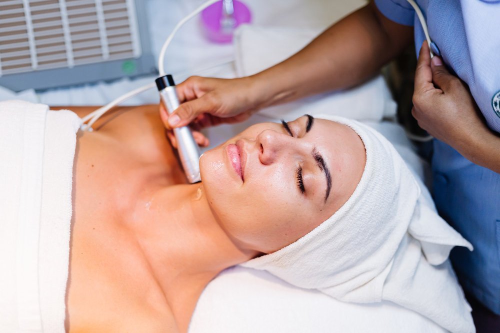 Ultra Lifting & Rejuvenating Treatment