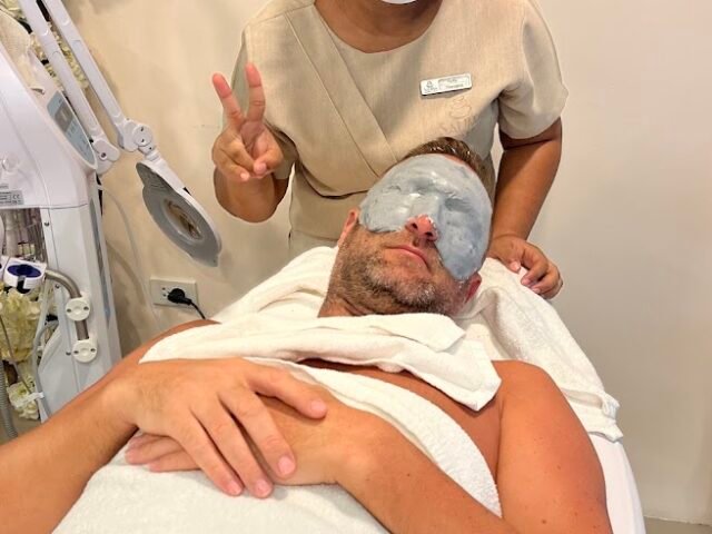Men’s Facial Treatment in Phuket: Why Your Skin Needs Care Too